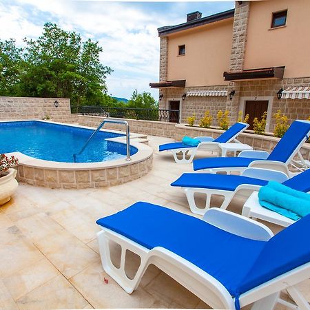 Rosmarino Apartment Sveti Stefan Bagian luar foto