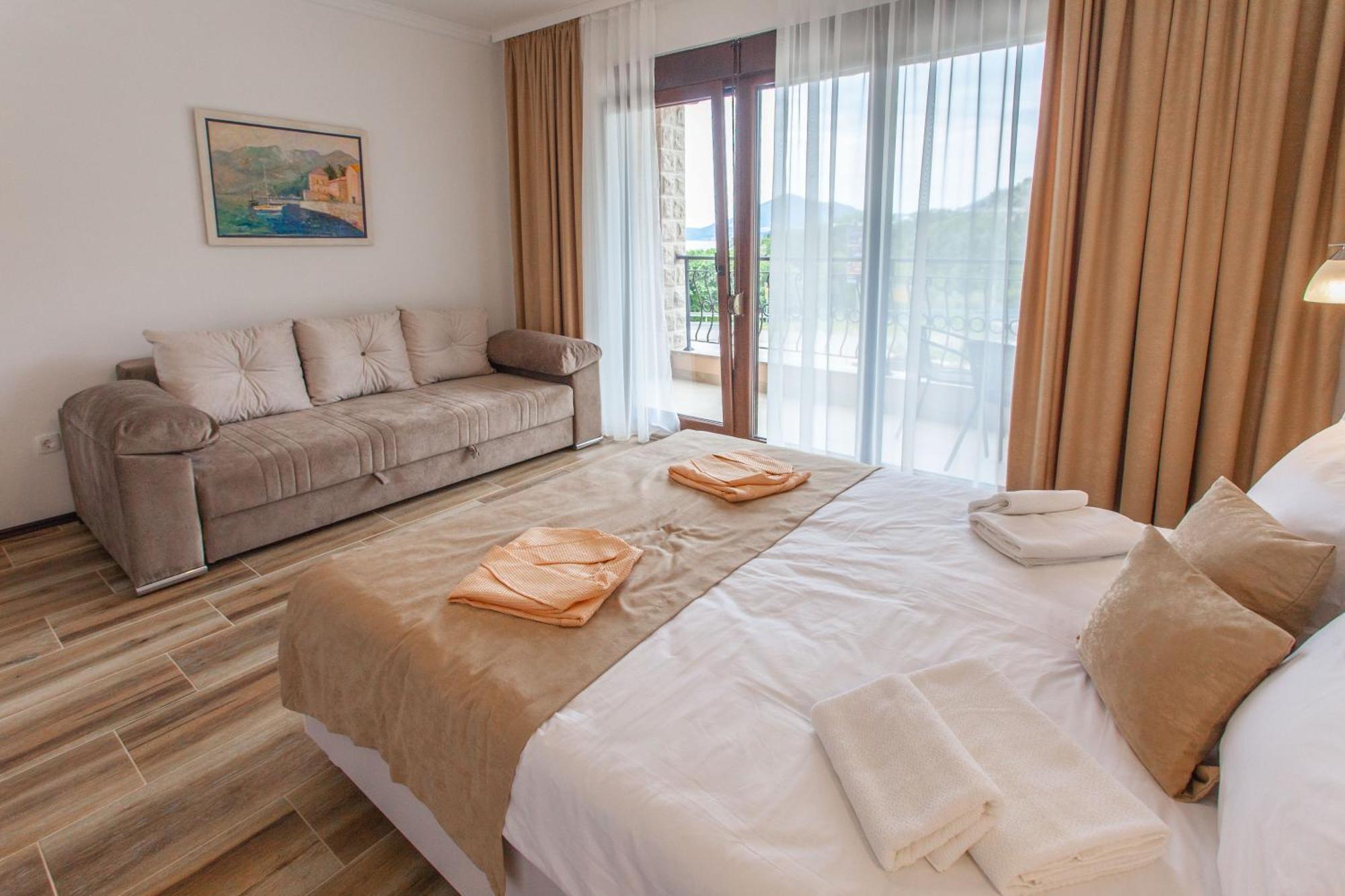 Rosmarino Apartment Sveti Stefan Bagian luar foto