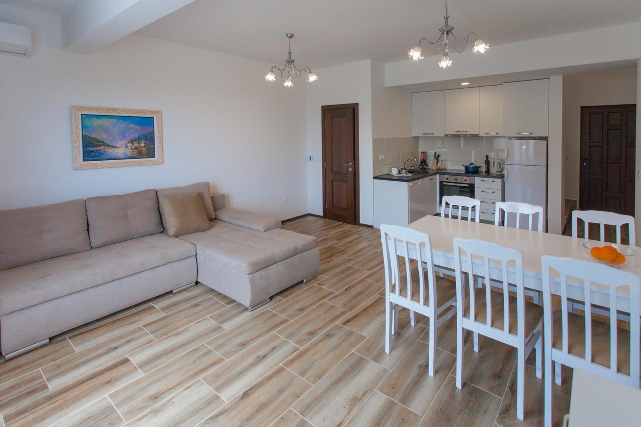 Rosmarino Apartment Sveti Stefan Bagian luar foto