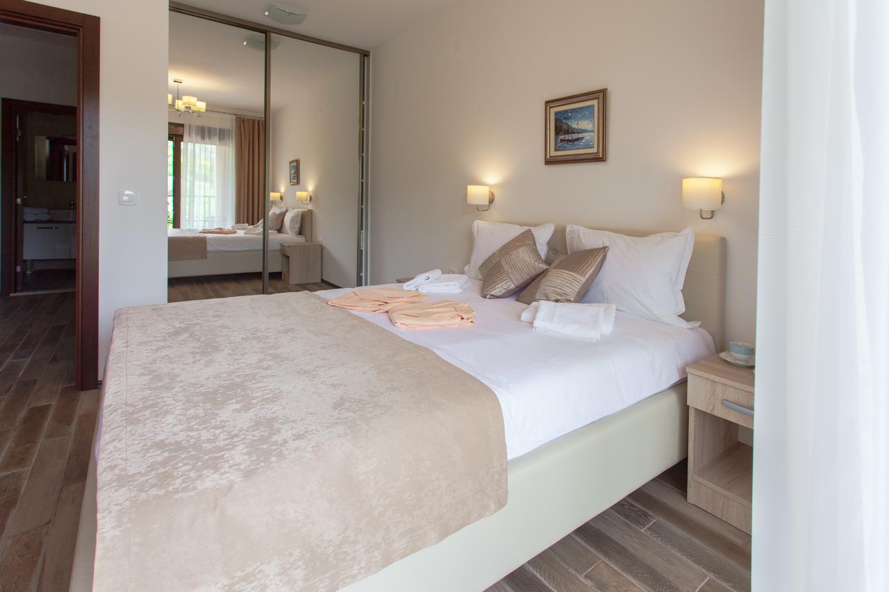 Rosmarino Apartment Sveti Stefan Bagian luar foto