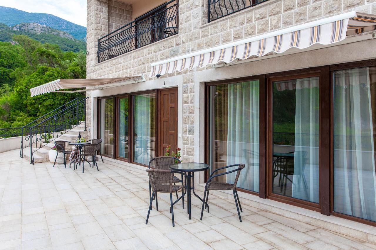 Rosmarino Apartment Sveti Stefan Bagian luar foto