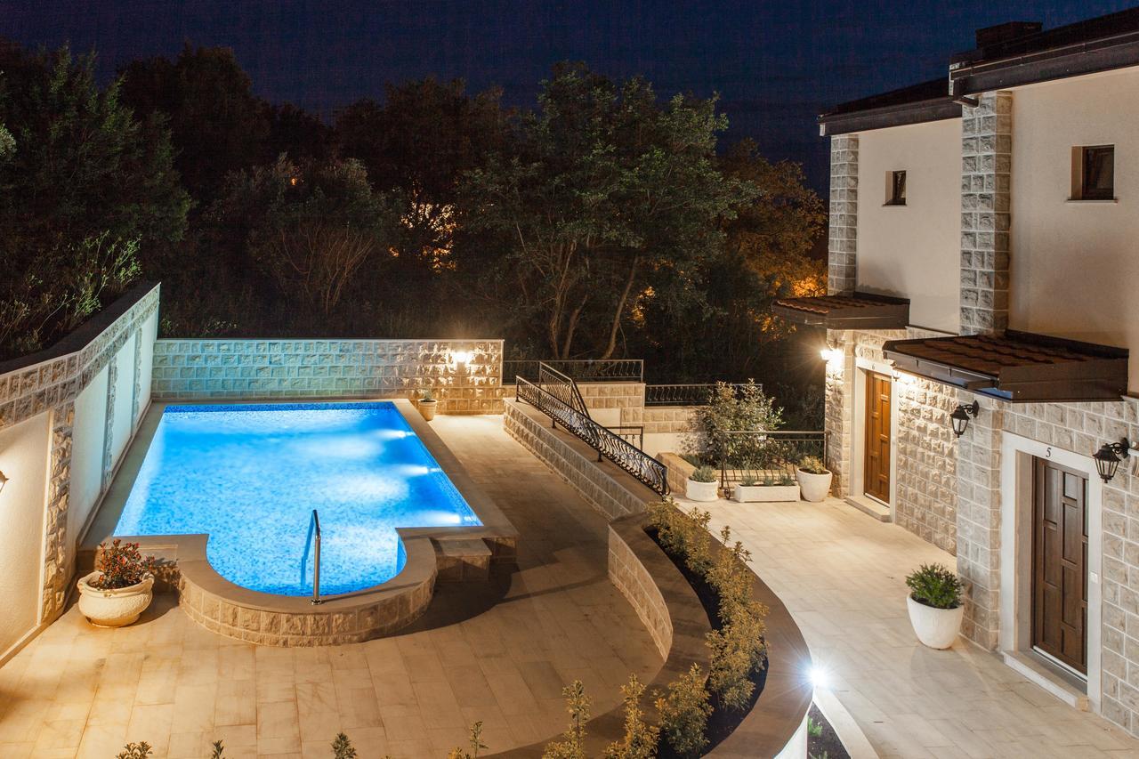 Rosmarino Apartment Sveti Stefan Bagian luar foto