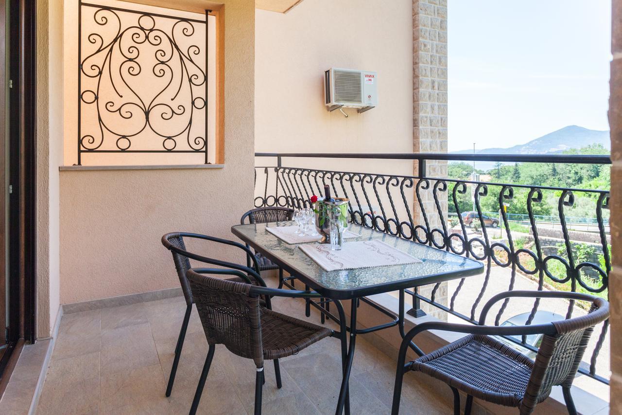 Rosmarino Apartment Sveti Stefan Bagian luar foto