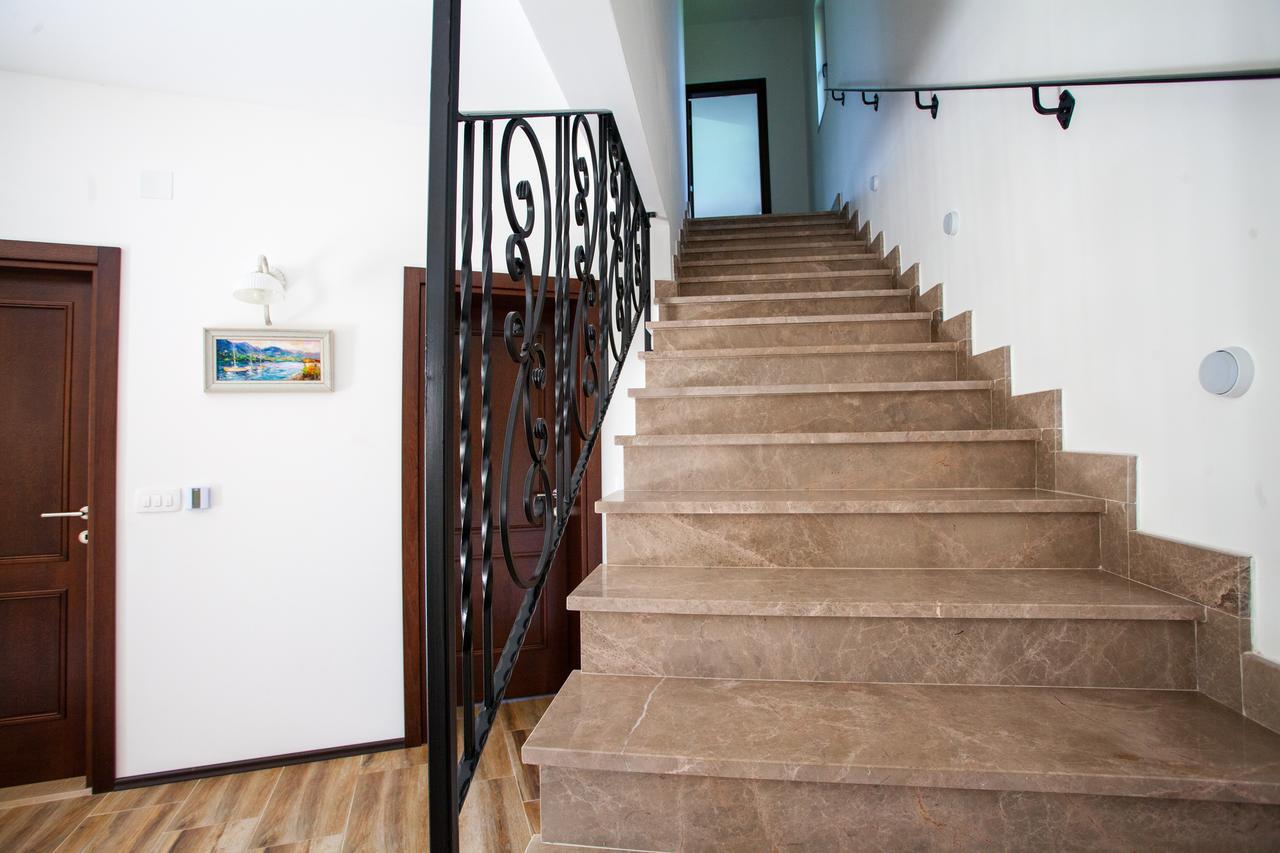 Rosmarino Apartment Sveti Stefan Bagian luar foto